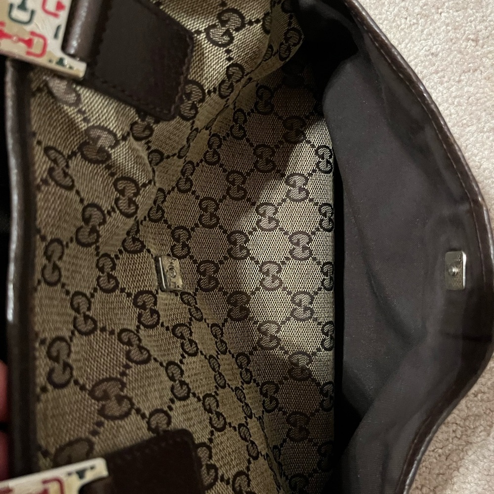 Gucci Brown Monogram Canvas Shoulder Bag with Stripe Handle - Picture 6 of 8